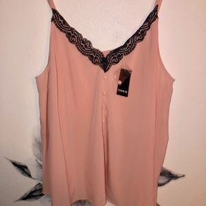 ✨FREE SHIPPING:NWT Torrid Blush pink blouse Sz 1